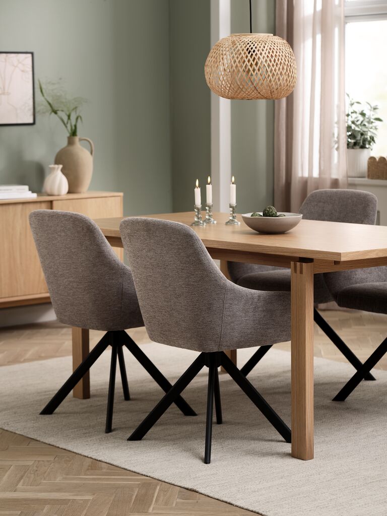 MEJLSKOV L180 Tisch Eiche natur + 4 ROSTRUP Stühle sand/s