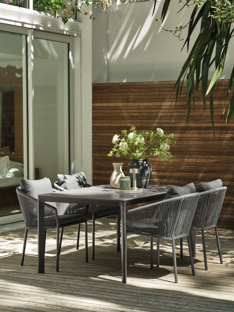KUMLA L150 Tisch + 4 GILJA Stuhl grau