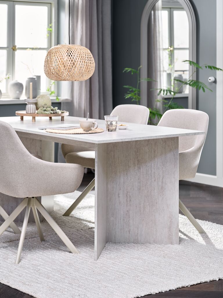 KRONDAL L180 Tisch travertin + 4 ROSTRUP Stühle beige