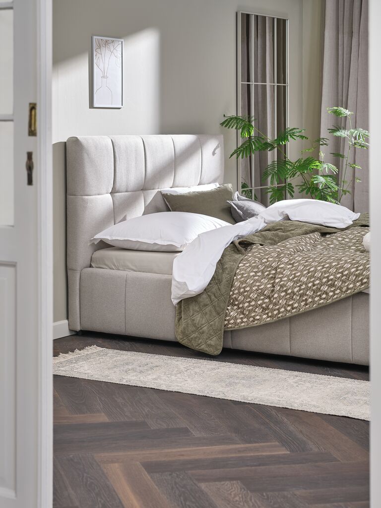 Bettgestell VEMMELEV m/Stauraum 140x200 beige Stoff