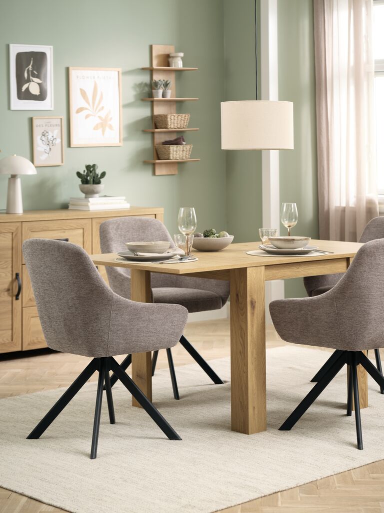 JUNGEN L80/160 Tisch Eiche warm + 4 ROSTRUP Stühle sand